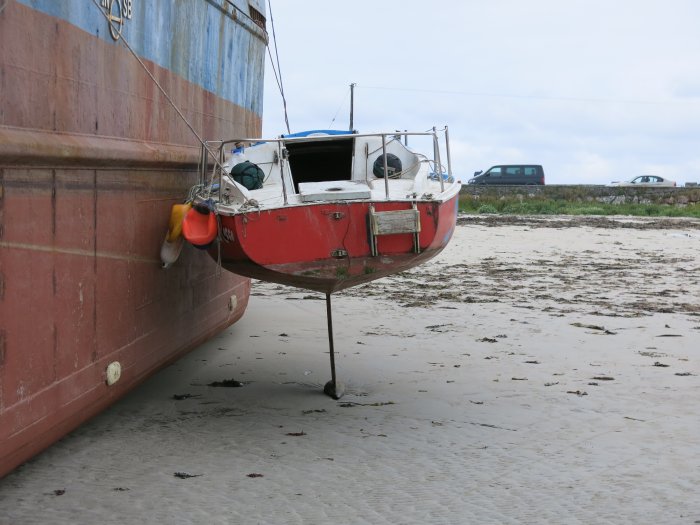 ST38: Boot klar, Wasser? (Spiddal Pier, Irland, 05.08.16)
